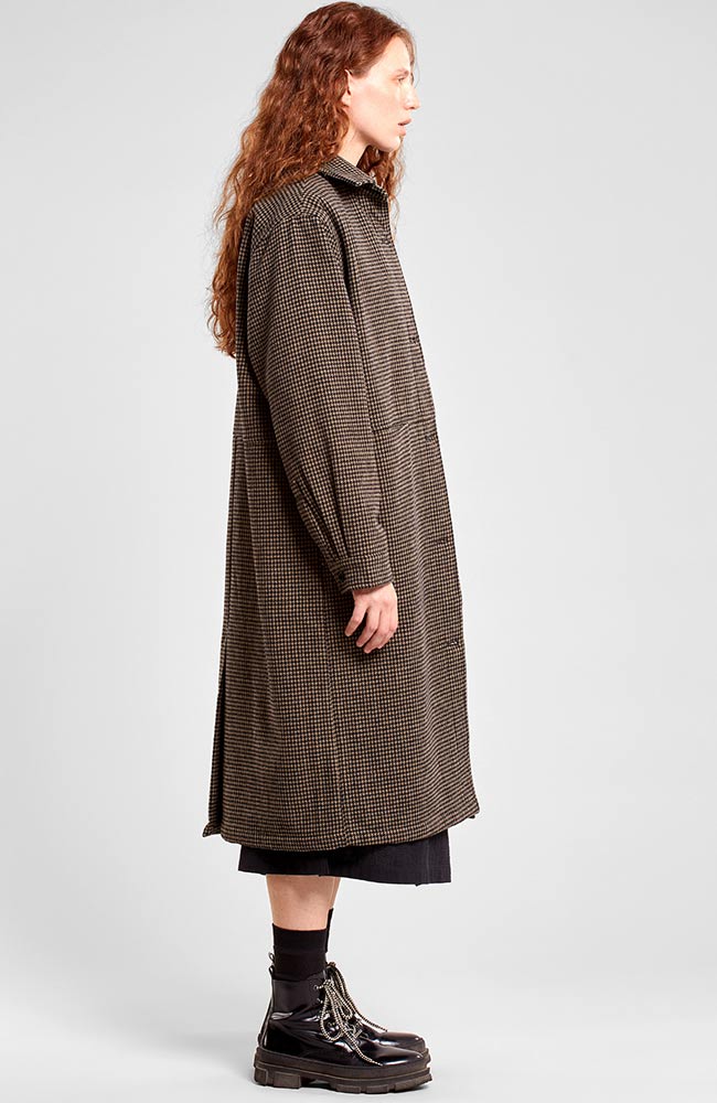 Dedicated Coat Furbo Pepita brown gemaakt van wol | Sophie Stone 