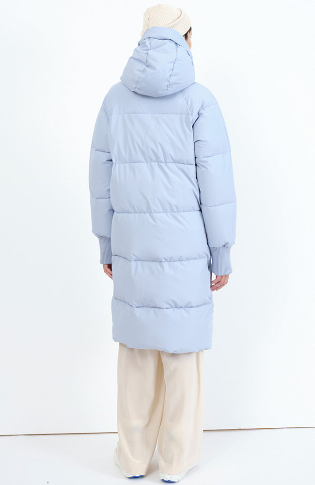 Embassy of Brick and Logs Ry puffer parka dusk from durable rPET | Sophie Stone 