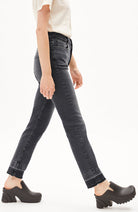 ARMEDANGELS Lejaani straight leg high waist jeans licorice organic cotton women | Sophie Stone