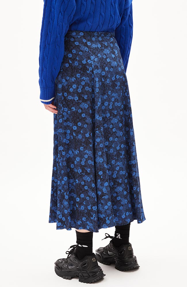 ARMEDANGELS Mikassami skirt from Ecovero viscose | Sophie Stone