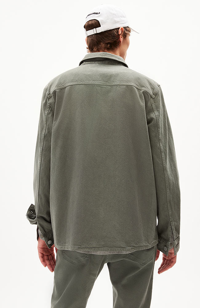 ARMEDANGELS Faarn overshirt green from recycled cotton | Sophie Stone