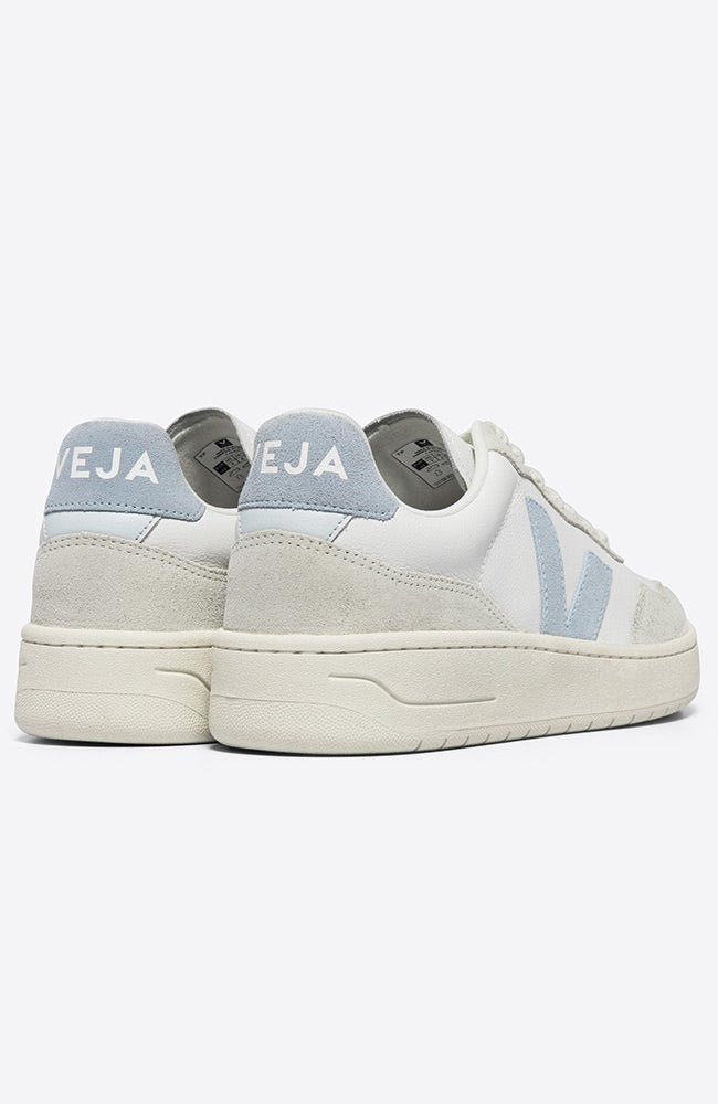 VEJA V-90 Leather white steel sneaker made of durable leather | Sophie Stone