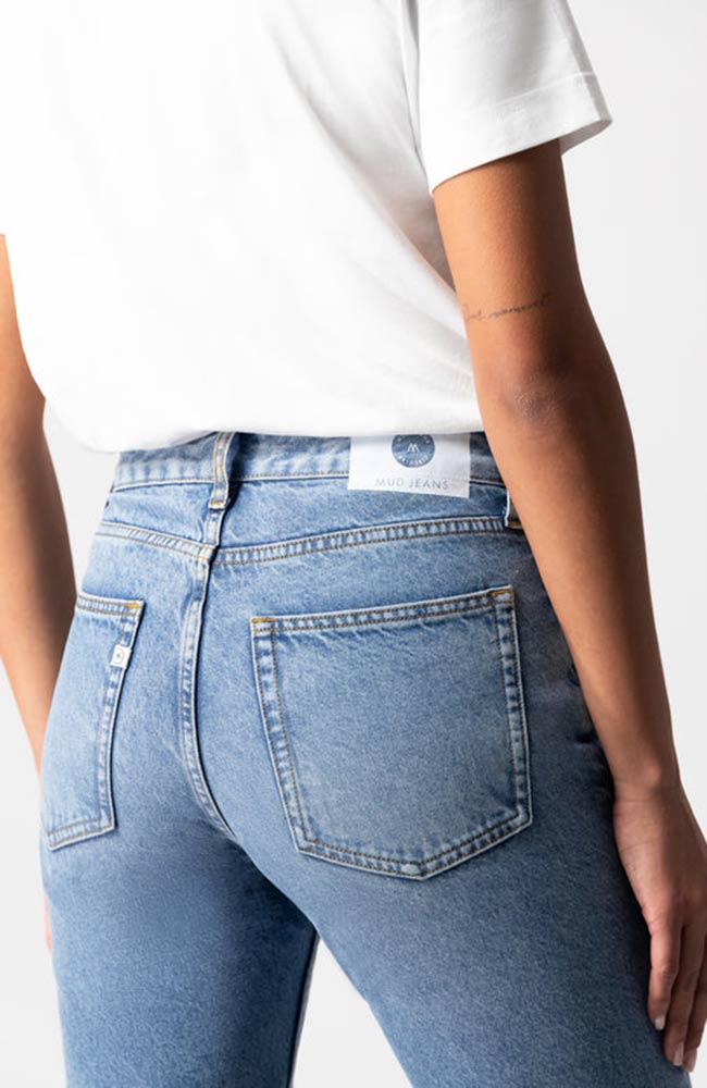 MUD jeans Easy Go stone vintage from sustainable organic cotton | Sophie Stone