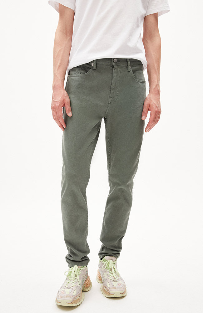 ARMEDANGELS Aarjo jeans grey green from organic cotton men | Sophie Stone