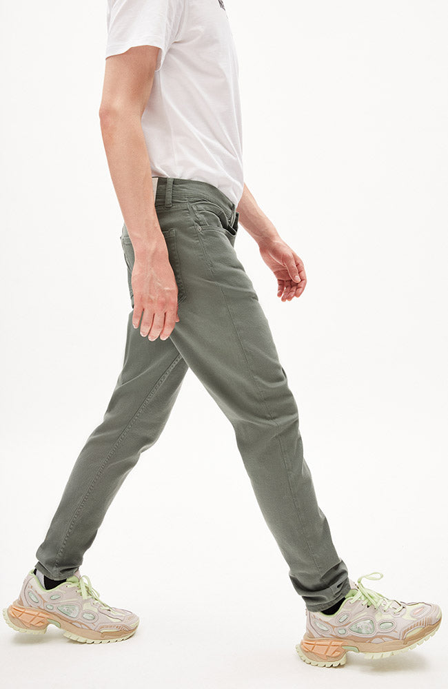 ARMEDANGELS Aarjo jeans grey green from sustainable organic cotton men | Sophie Stone