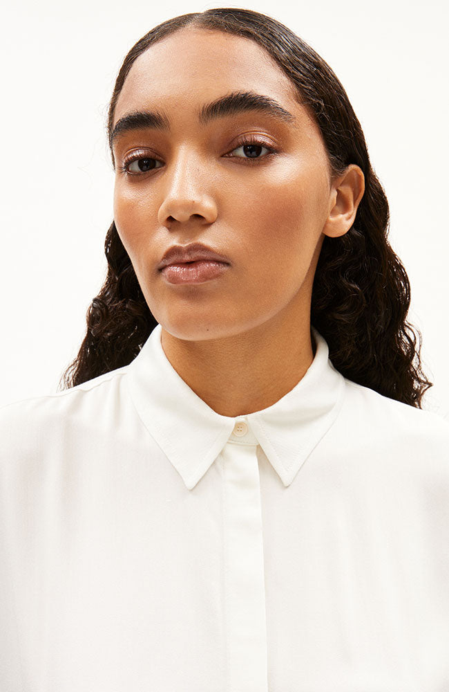 ARMEDANGELS Larisaana blouse white 100% sustainable viscose | Sophie Stone
