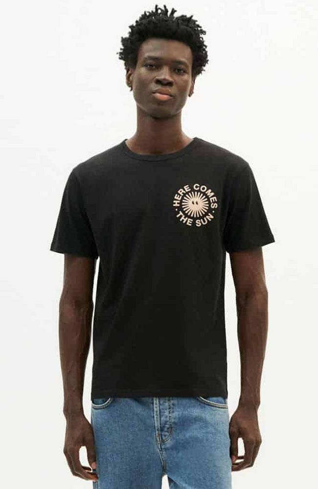 Sun 2024 tee shirt