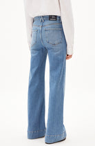 ARMEDANGELS Murliaa misty blue wide leg jeans | Sophie Stone