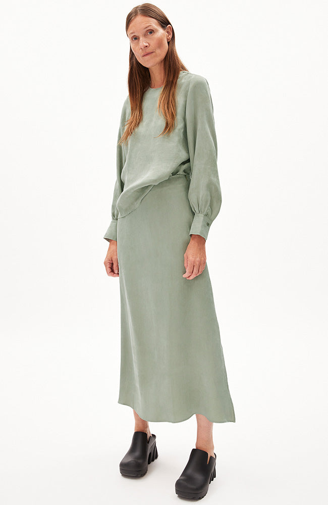 ARMEDANGELS Milajaa skirt grey green from sustainable Tencel for women | Sophie Stone