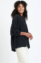 NEW OPTIMIST Scia blouse black in lyocell TENCEL | Sophie Stone