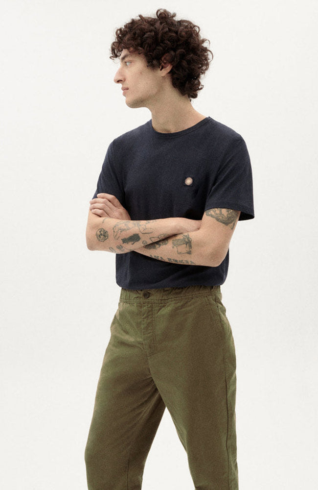 Thinking Mu Travel Pants olive green from sustainable organic cotton | Sophie Stone