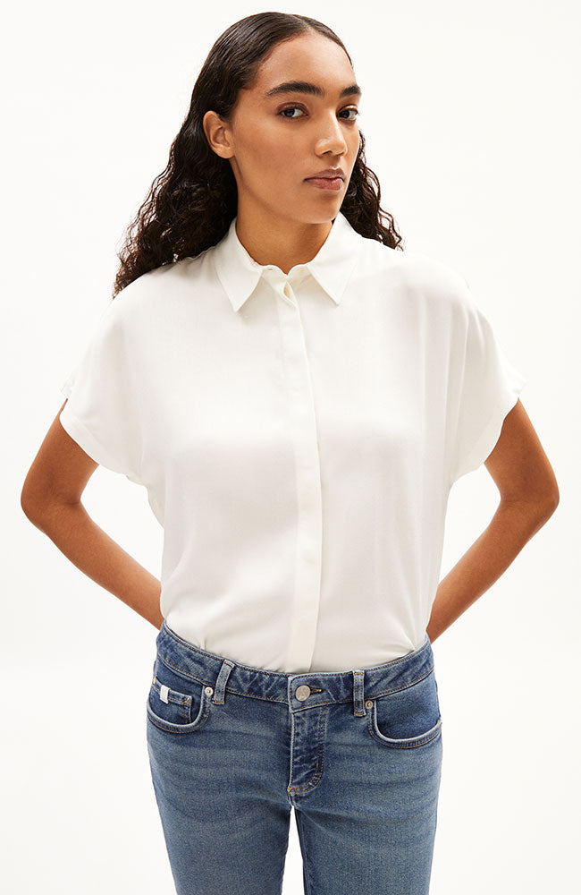 ARMEDANGELS Larisaana blouse white 100% sustainable viscose ladies | Sophie Stone