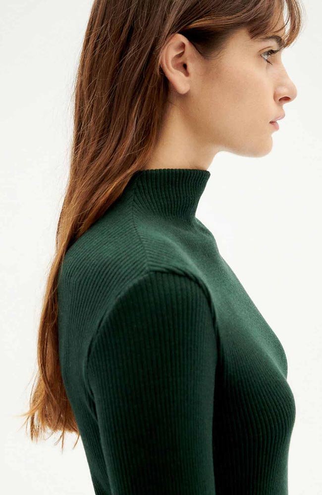 Thinking MU Ivy knitted top dark green from organic cotton | Sophie Stone