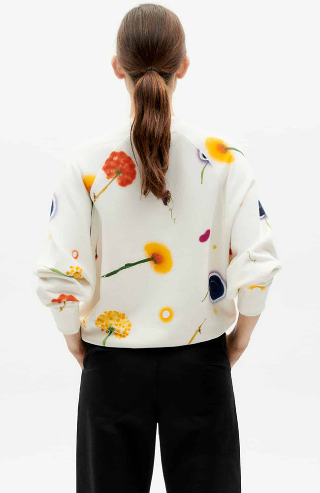 Thinking MU Fuez day sweater made of sustainable organic cotton | Sophie Stone