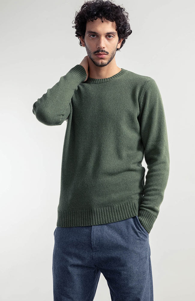 Rifo Romeo sweater in recycled cashmere green for men | Sophie Stone