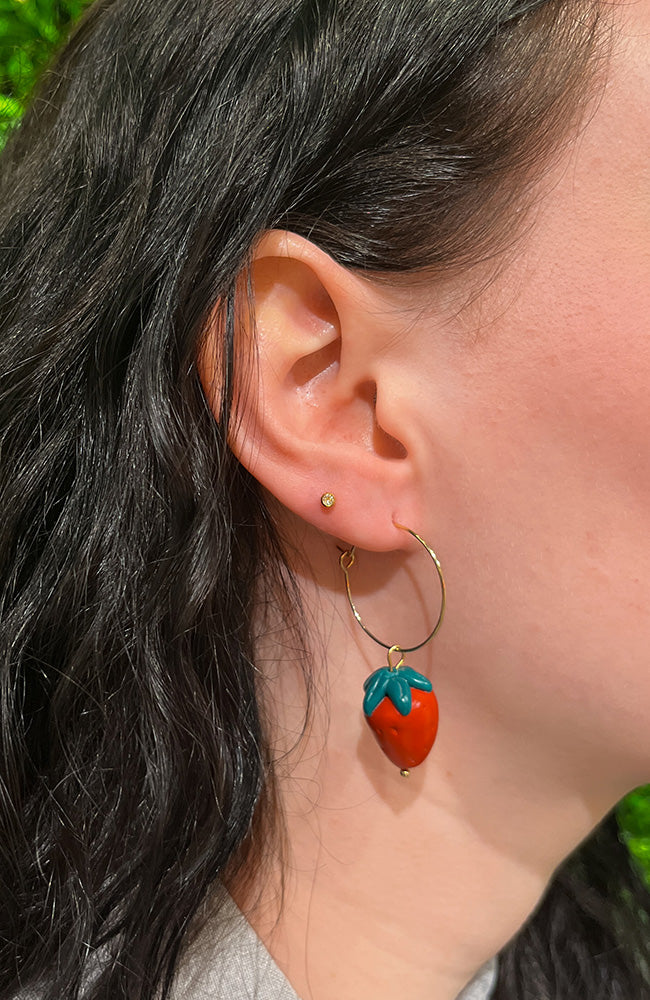 Studio Earlobe strawberry earrings handmade | Sophie Stone
