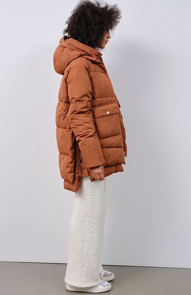 Embassy of Brick and Logs Lyndon Puffer Jacket bisquit | Sophie Stone 