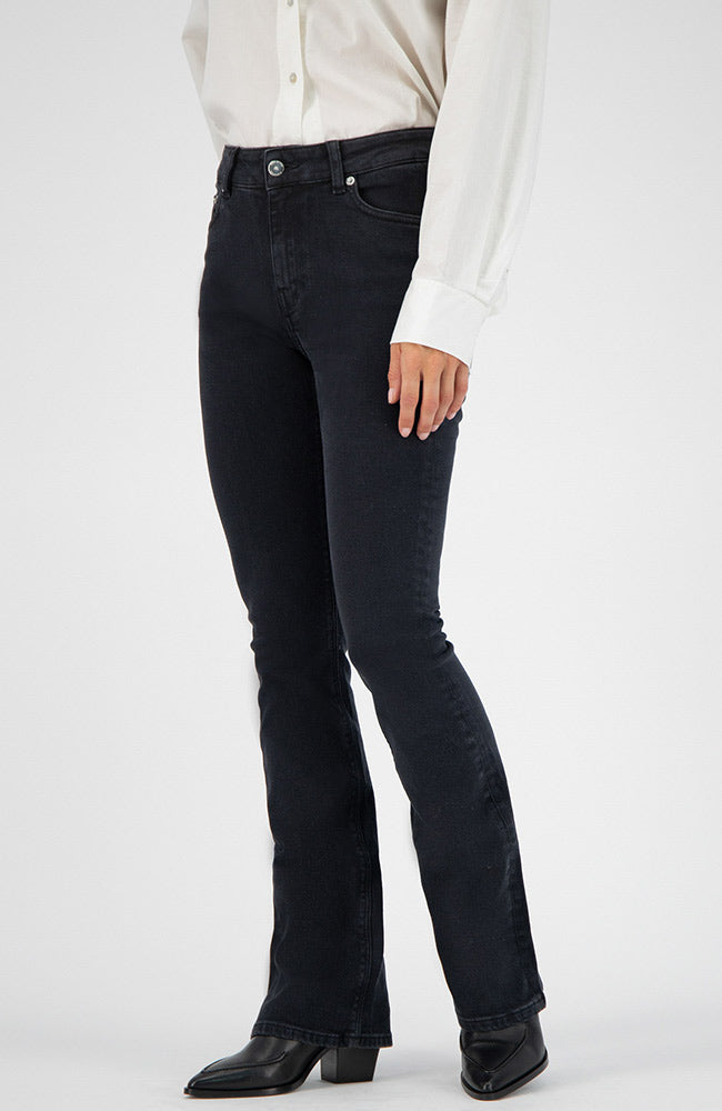 MUD jeans Flared Hazen Stone Black from organic cotton | Sophie Stone