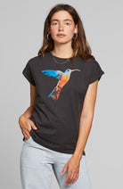T-shirt Visby Painted Hummingbird dark gray| Sophie Stone 