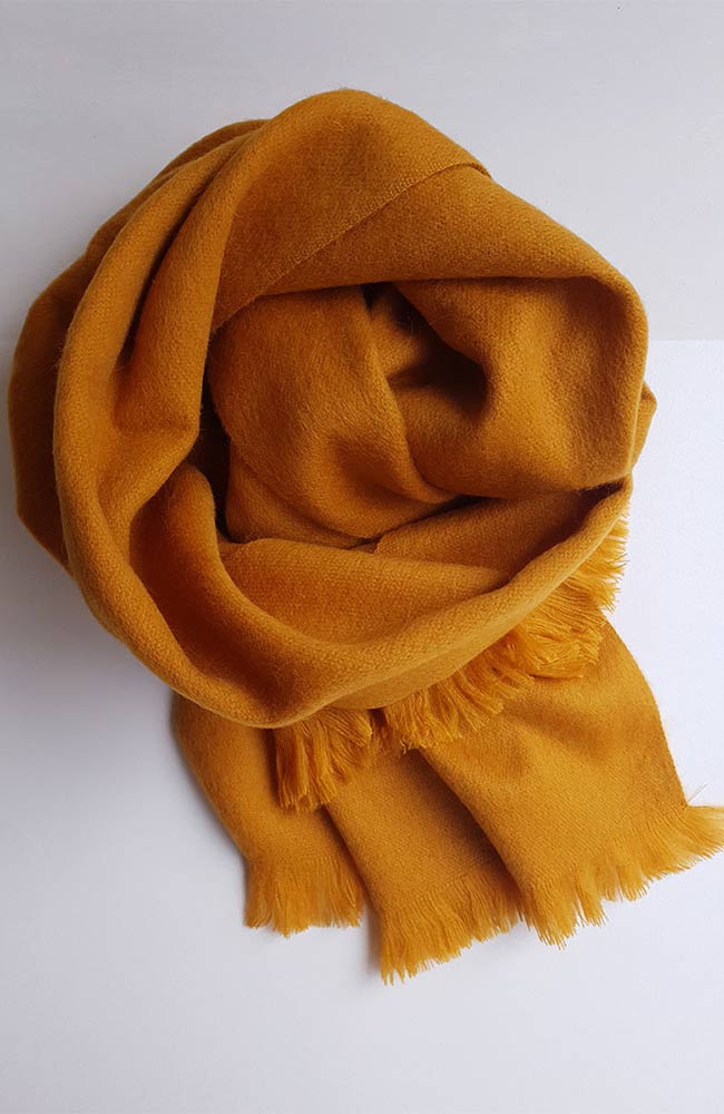Bufandy Dark Babouche scarf from alpaca | Sophie Stone