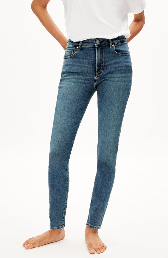 ARMEDANGELS Tillaa stretch jeans tinted blue denim | Sophie Stone