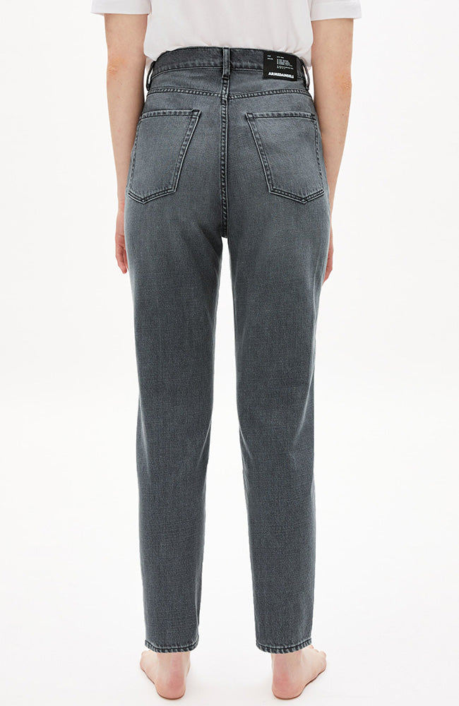 ARMEDANGELS Mairaa Grey mom jeans | Sophie Stone